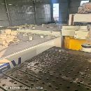 []全新1600吨，1000吨框架私服液压机，有效台面4.6X2.5.